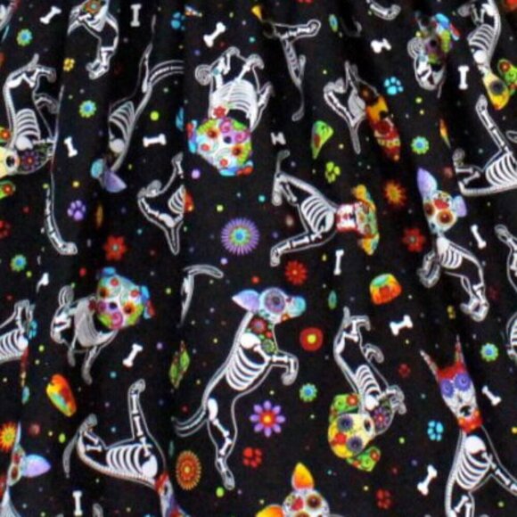 Hemet Elastic Skirt in Day of the Dead Print - Los Perros - Picture 2 of 4